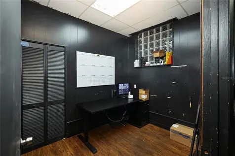 1834 Tamiami Trail Bradenton FL 34205