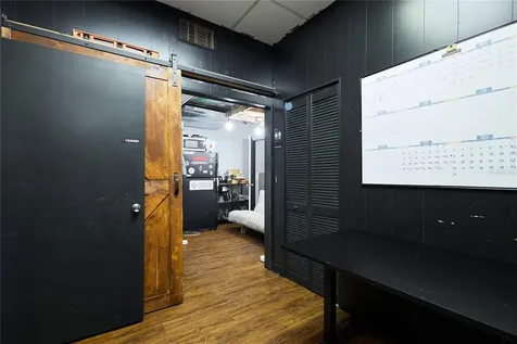 1834 Tamiami Trail Bradenton FL 34205