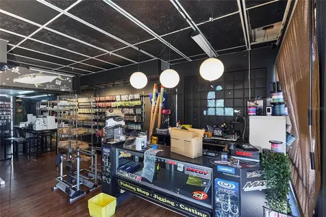 1834 Tamiami Trail Bradenton FL 34205