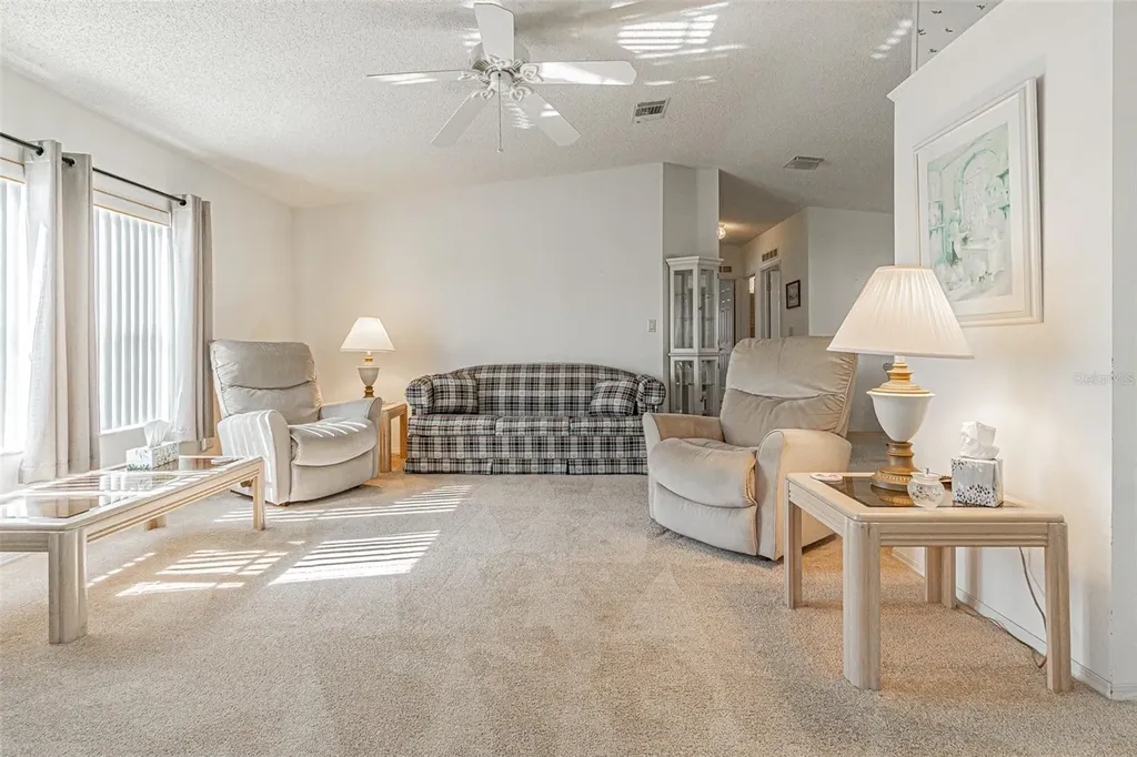 37416 Neukom Avenue Zephyrhills FL 33541