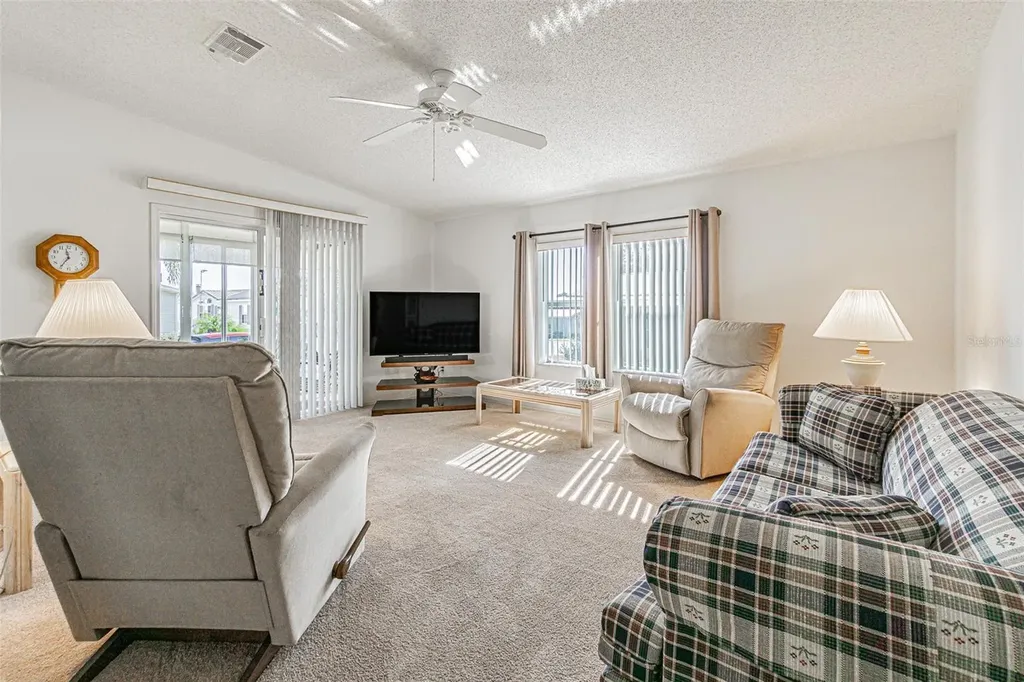 37416 Neukom Avenue Zephyrhills FL 33541