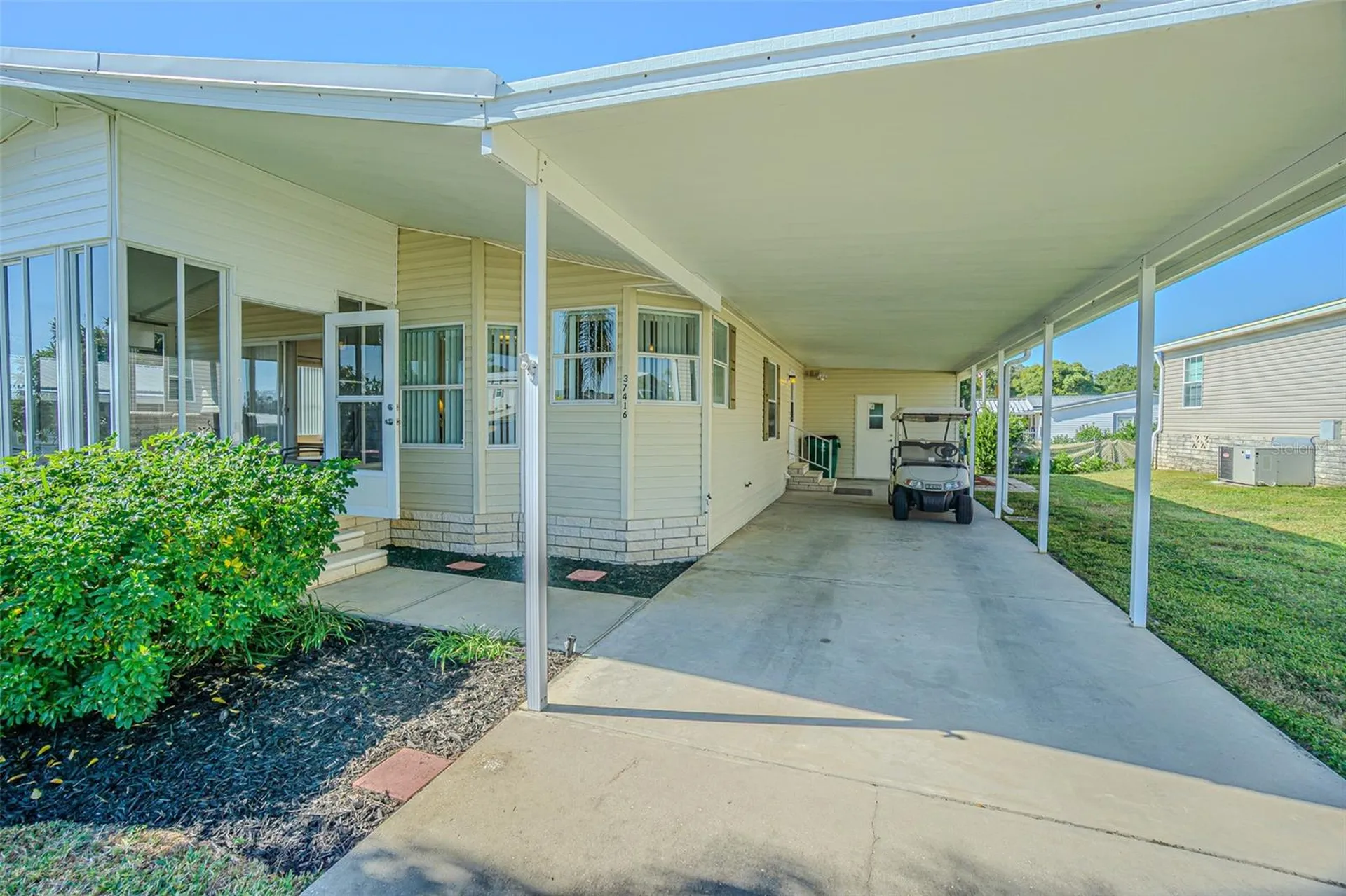 37416 Neukom Avenue Zephyrhills FL 33541