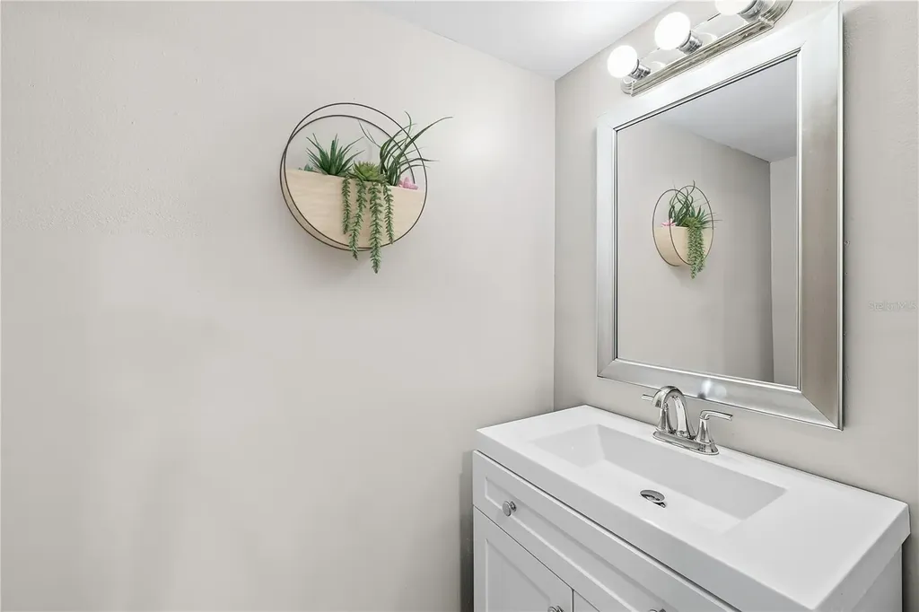 8815 Bay Pointe Drive Tampa FL 33615