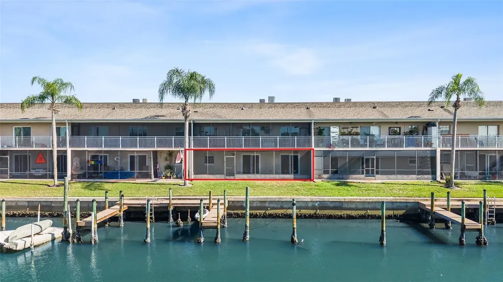 8815 Bay Pointe Drive Tampa FL 33615