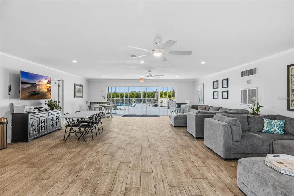 8815 Bay Pointe Drive Tampa FL 33615