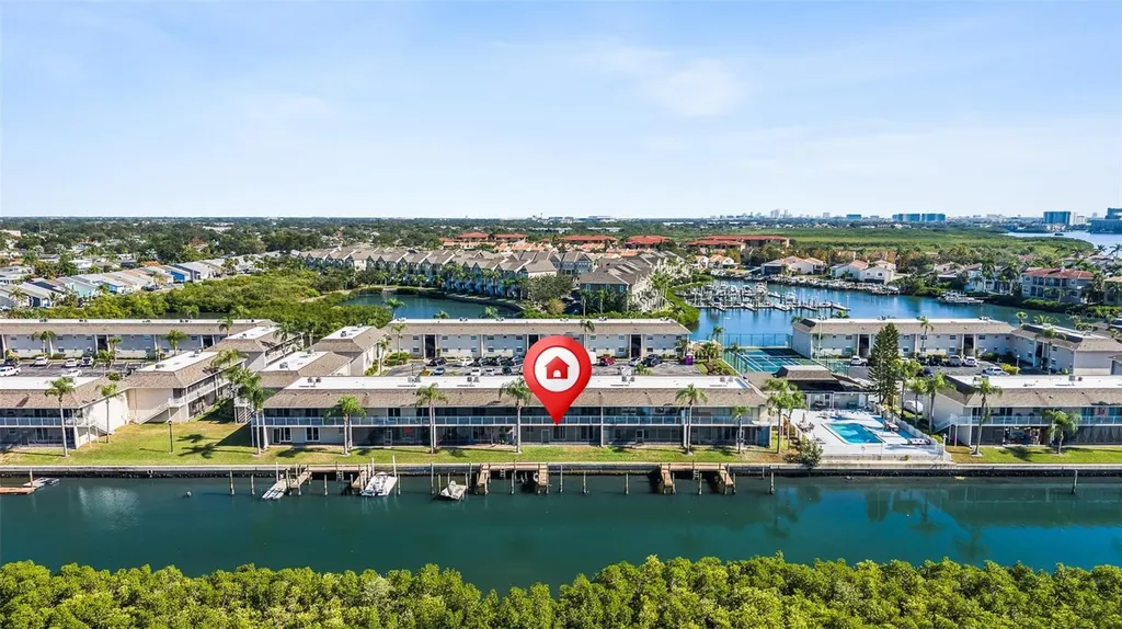 8815 Bay Pointe Drive Tampa FL 33615