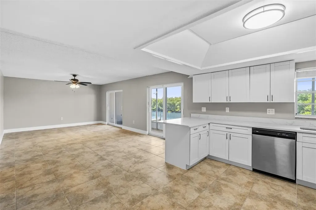 8815 Bay Pointe Drive Tampa FL 33615