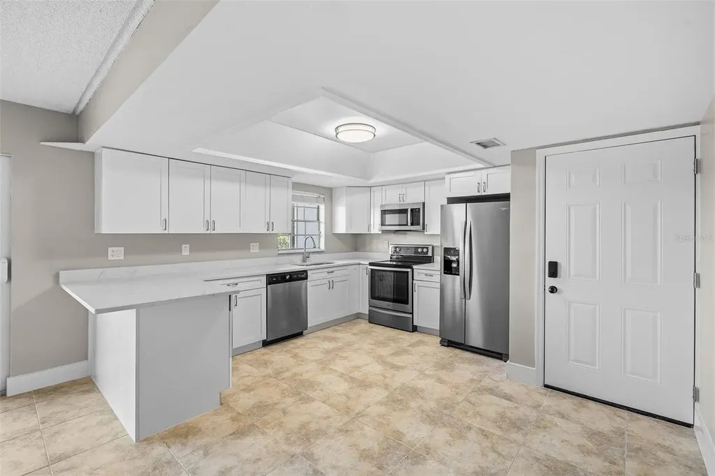 8815 Bay Pointe Drive Tampa FL 33615