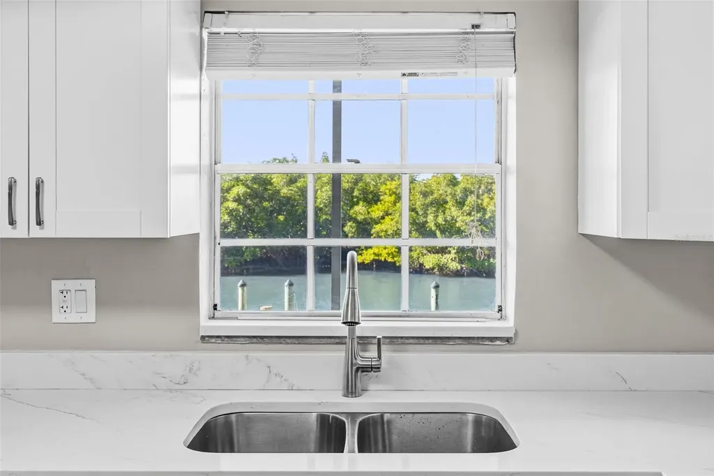 8815 Bay Pointe Drive Tampa FL 33615