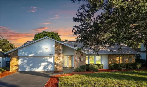 1007 NW 82nd Street Bradenton FL 34209