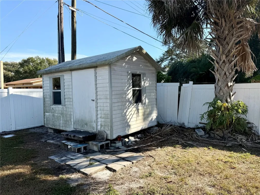 1404 Crescent Place Lakeland FL 33801