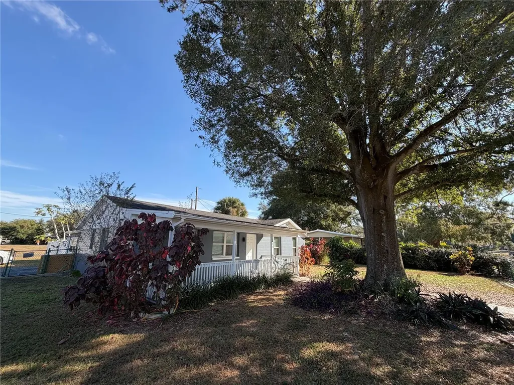 1404 Crescent Place Lakeland FL 33801