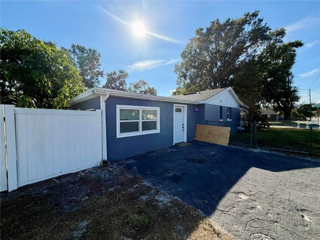 1404 Crescent Place Lakeland FL 33801