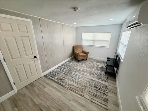 1404 Crescent Place Lakeland FL 33801
