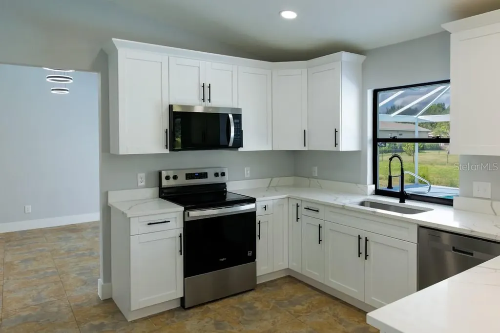 1136 Yachtsman Lane Punta Gorda FL 33983