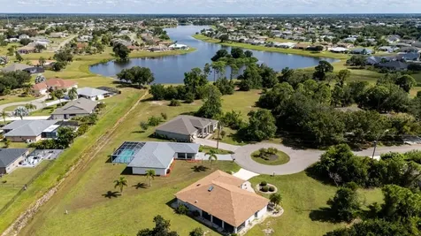 1136 Yachtsman Lane Punta Gorda FL 33983