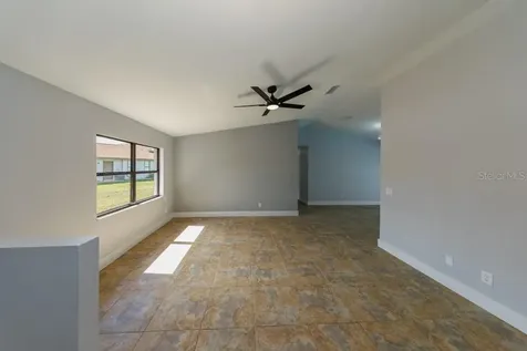 1136 Yachtsman Lane Punta Gorda FL 33983