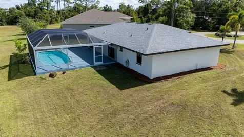 1136 Yachtsman Lane Punta Gorda FL 33983