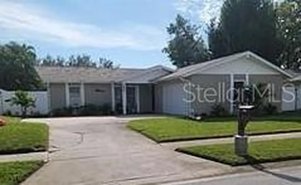 12932 81st Avenue Seminole FL 33776