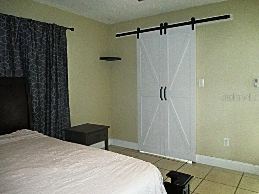 12932 81st Avenue Seminole FL 33776