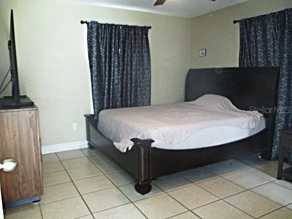 12932 81st Avenue Seminole FL 33776