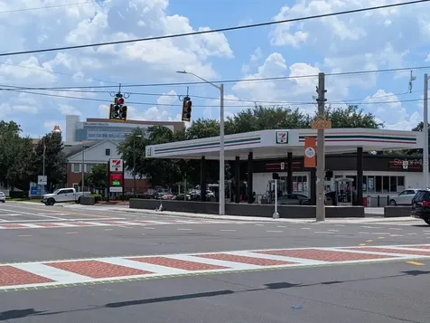 915 S Orange Avenue Orlando FL 32806