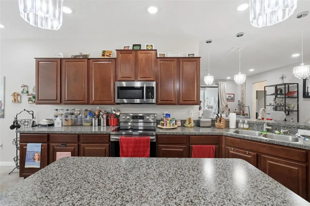 6611 Paden Wheel Street Zephyrhills FL 33541