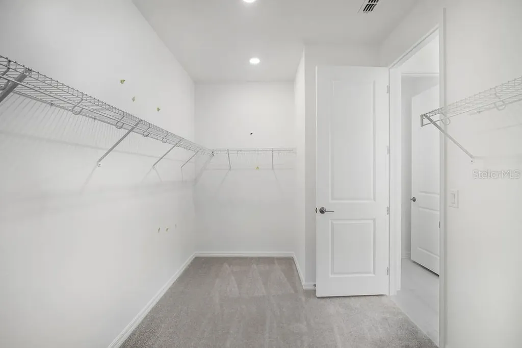 2124 Babbling Brook Boulevard Auburndale FL 33823