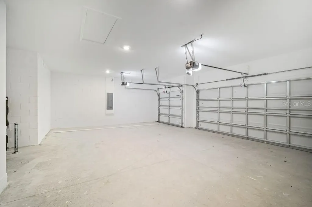 2124 Babbling Brook Boulevard Auburndale FL 33823