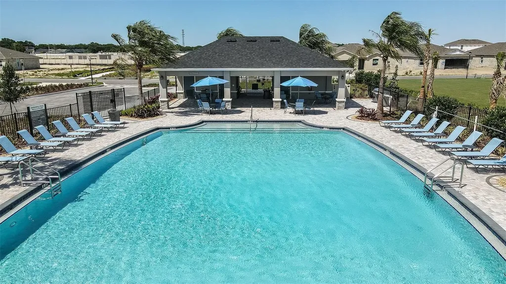 2124 Babbling Brook Boulevard Auburndale FL 33823