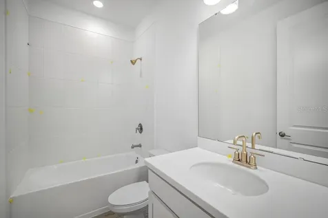 2124 Babbling Brook Boulevard Auburndale FL 33823