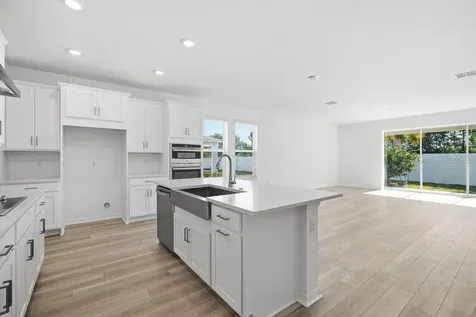2124 Babbling Brook Boulevard Auburndale FL 33823
