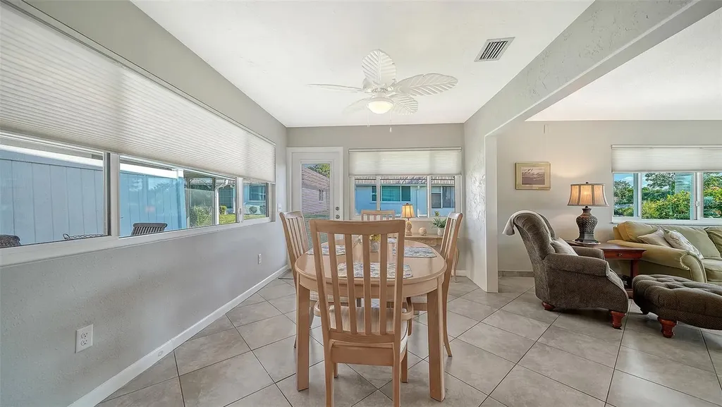 2657 Riverbluff Parkway Sarasota FL 34231
