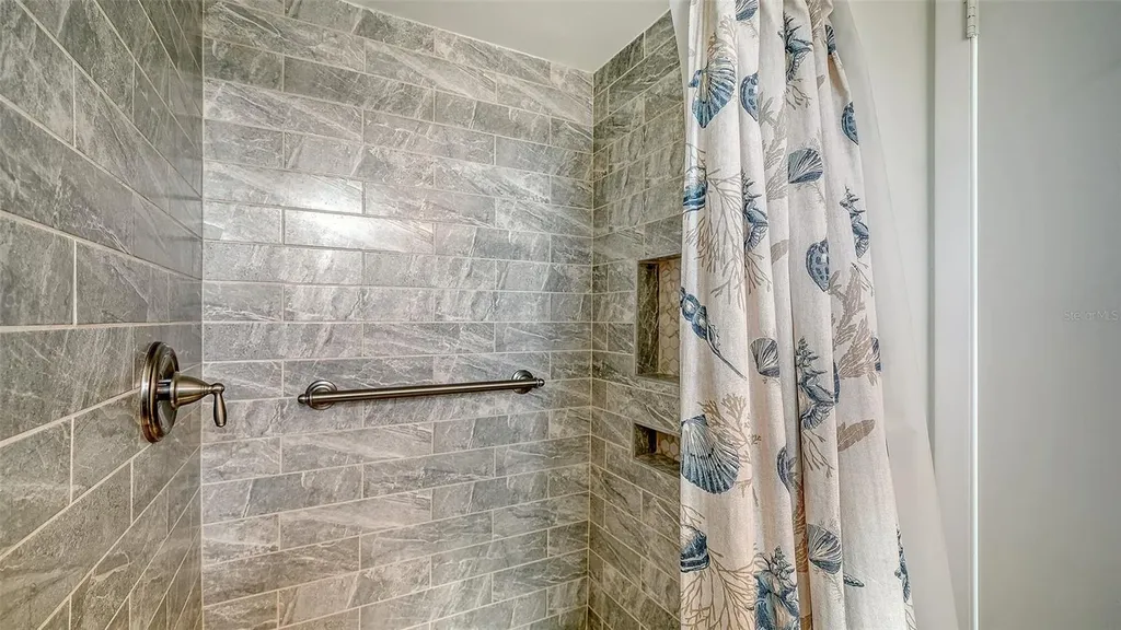 2657 Riverbluff Parkway Sarasota FL 34231