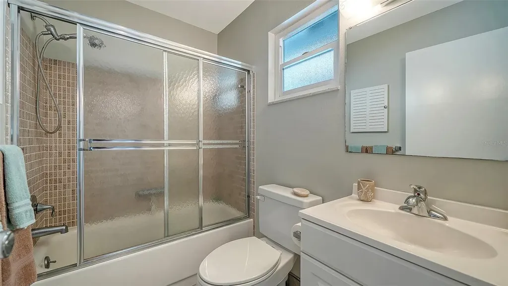 2657 Riverbluff Parkway Sarasota FL 34231
