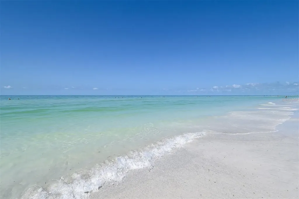 2657 Riverbluff Parkway Sarasota FL 34231