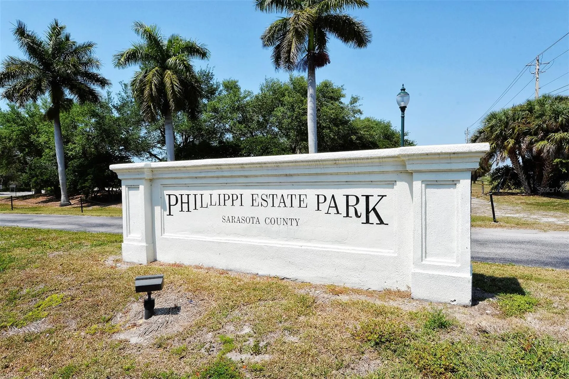 2657 Riverbluff Parkway Sarasota FL 34231