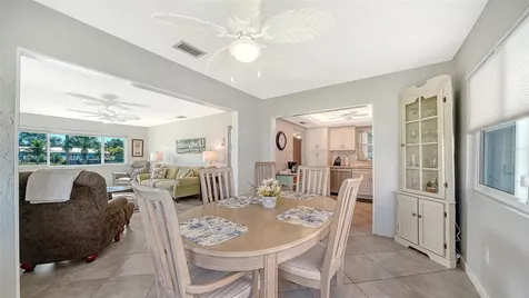 2657 Riverbluff Parkway Sarasota FL 34231
