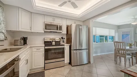 2657 Riverbluff Parkway Sarasota FL 34231
