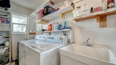 2657 Riverbluff Parkway Sarasota FL 34231
