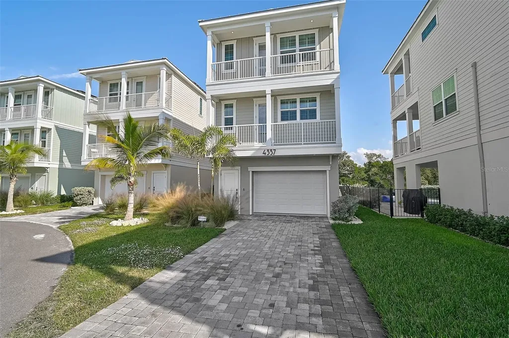 4337 Marina View Way Cortez FL 34215