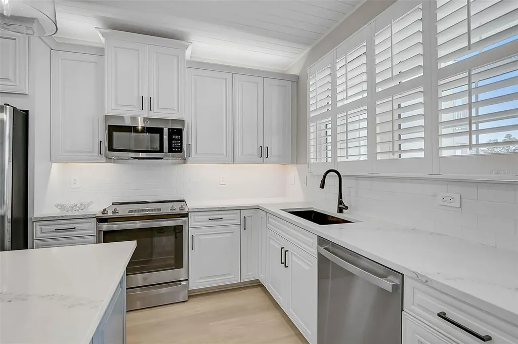 4337 Marina View Way Cortez FL 34215