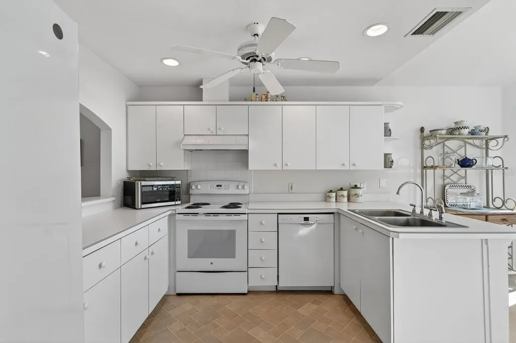 670 Wellesley Court New Smyrna Beach FL 32168