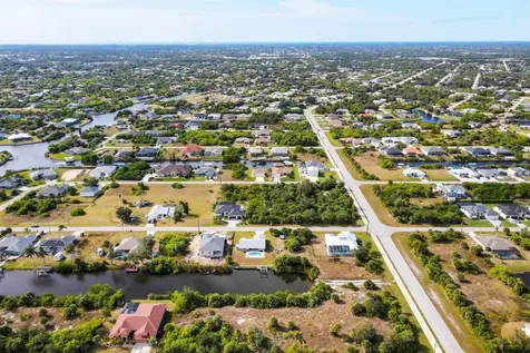 9492 Galaxie Circle Port Charlotte FL 33981