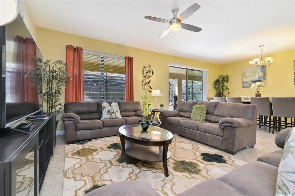 1462 Myrtlewood Street Davenport FL 33896