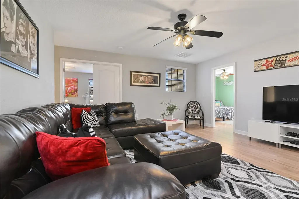 1462 Myrtlewood Street Davenport FL 33896
