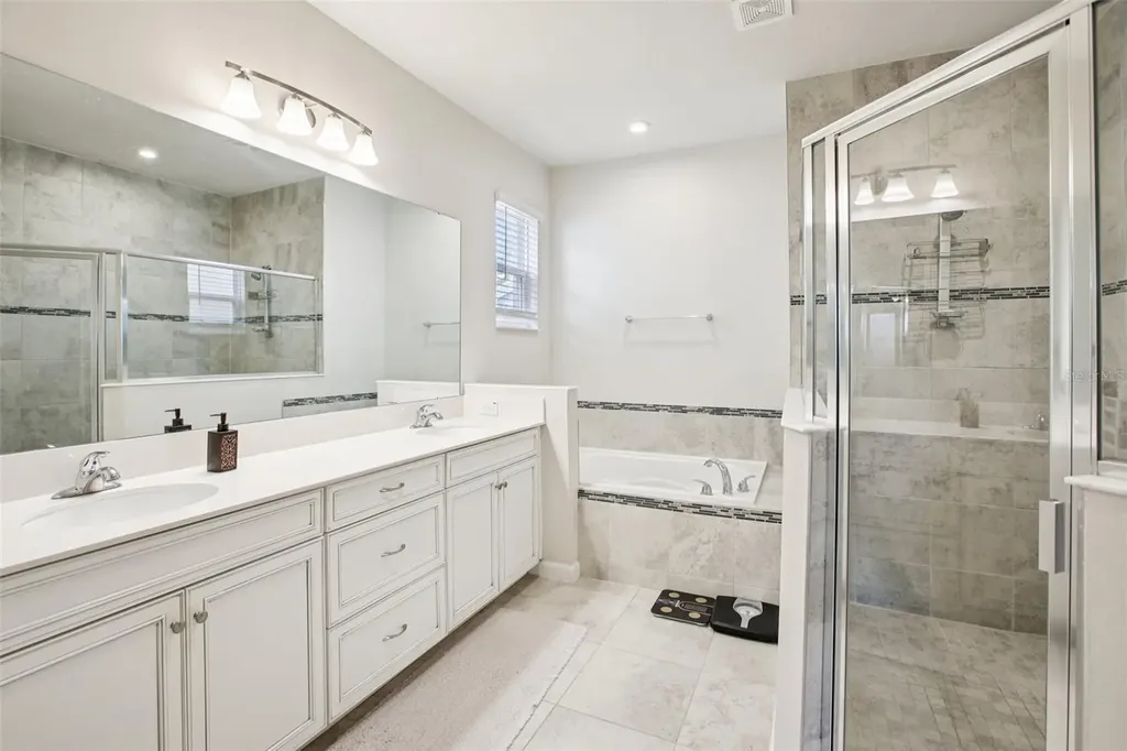 12326 Blue Pacific Drive Riverview FL 33579