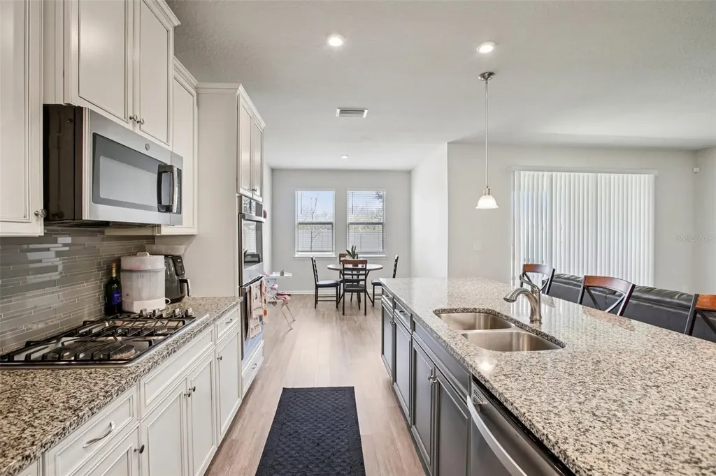 12326 Blue Pacific Drive Riverview FL 33579