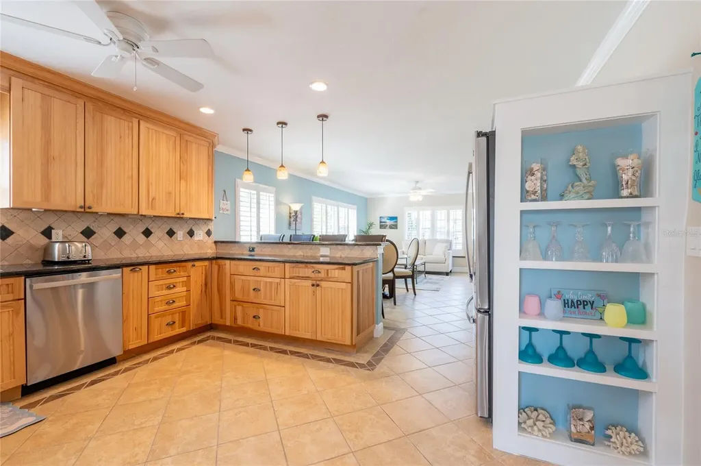 213 75th Street Holmes Beach FL 34217