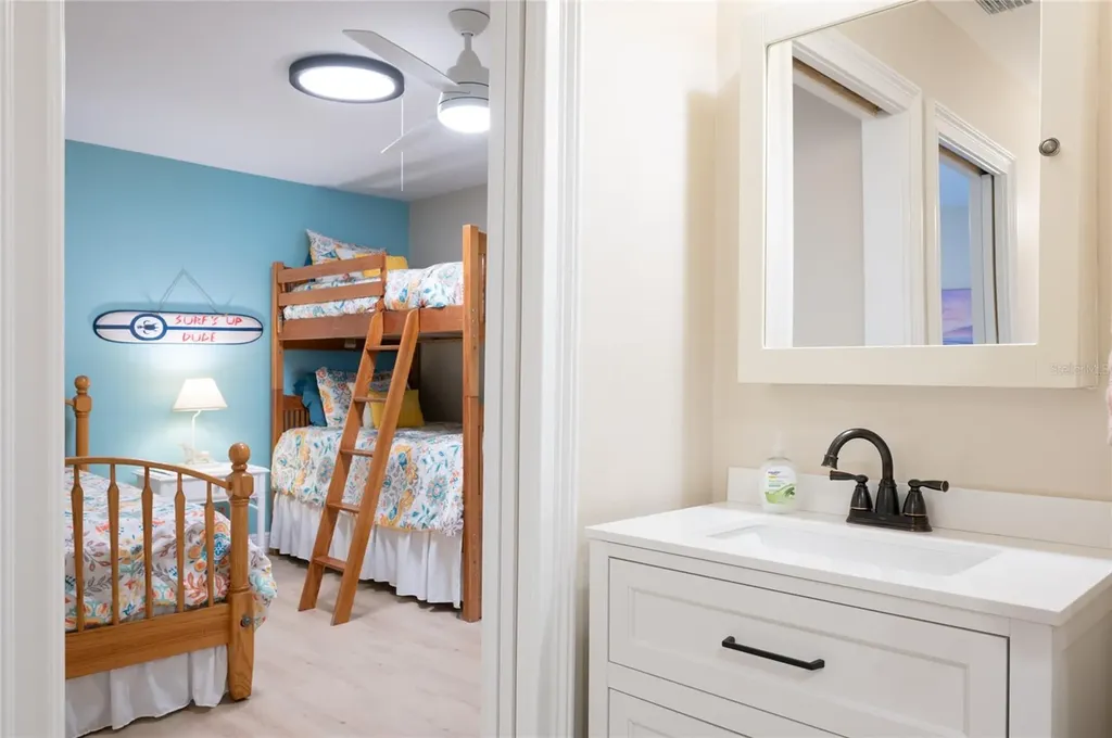 213 75th Street Holmes Beach FL 34217